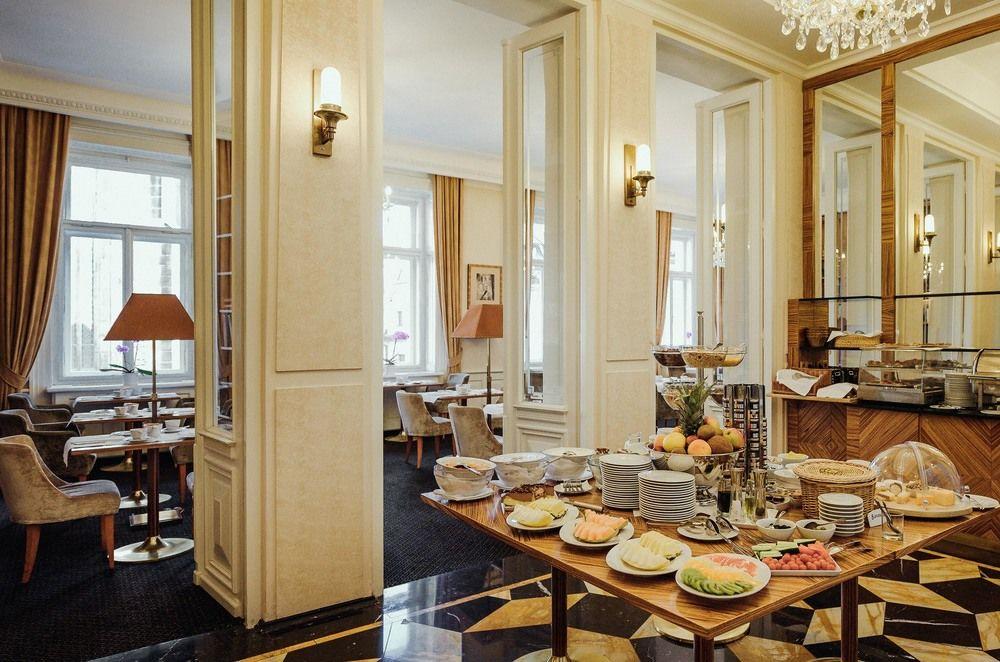 Ventana Hotel Praga Zewnętrze zdjęcie