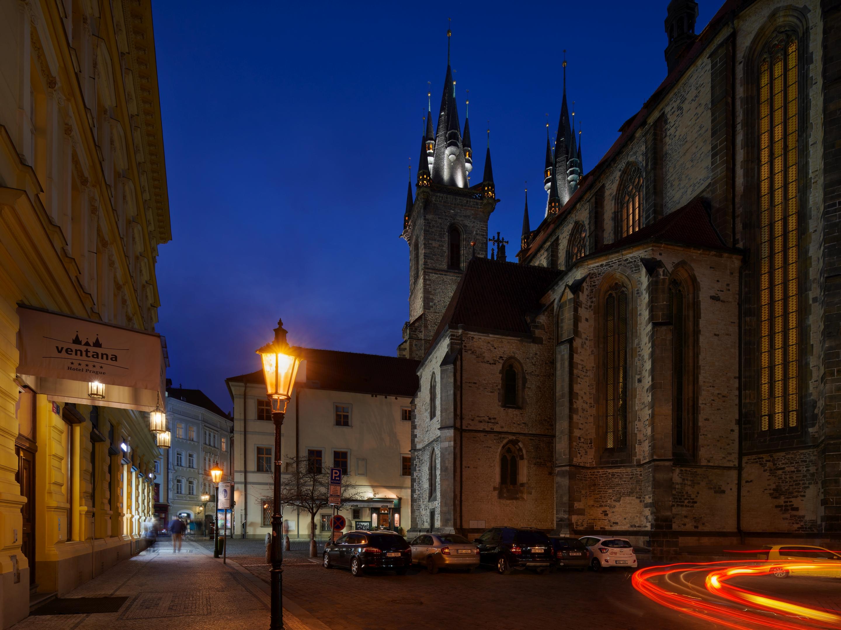 Ventana Hotel Praga Zewnętrze zdjęcie