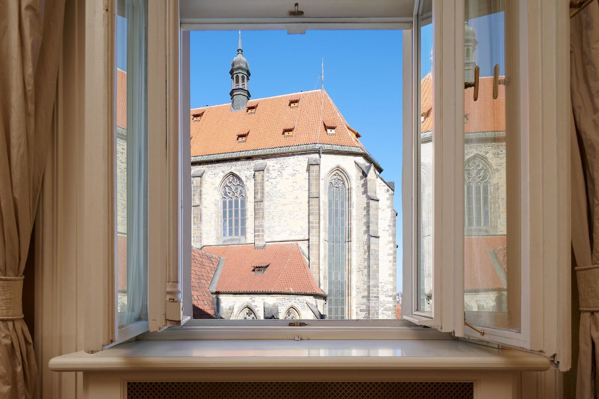 Ventana Hotel Praga Zewnętrze zdjęcie